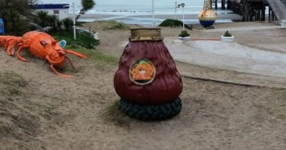 La obra fue creada por Diego Artes y se había convertido en uno de los puntos más fotografiados y visitados de Mar del Tuyú.