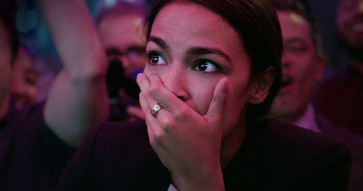 A LA CONQUISTA DEL CONGRESO | 1 DE MAYO |
Documental que echa un vistazo detrás de las cámaras a cuatro mujeres, incluyendo a Alexandria Ocasio-Cortez, que desafían a adinerados políticos en la carrera para el Congreso de los Estados Unido