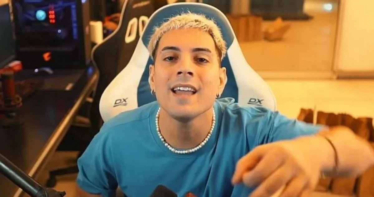 El streamer opinó sobre la relación de Nicki Nicole y Lamine Yamal y fue lapidario: la llamó “roba fama” en una entrevista con el Pollo Álvarez.