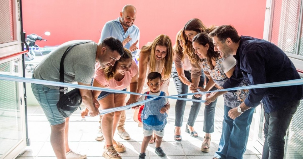 El establecimiento Adelis Jáuregui volvió a funcionar en su sede original luego de las obras de puesta en valor y retoma su rol clave en la educación inicial.