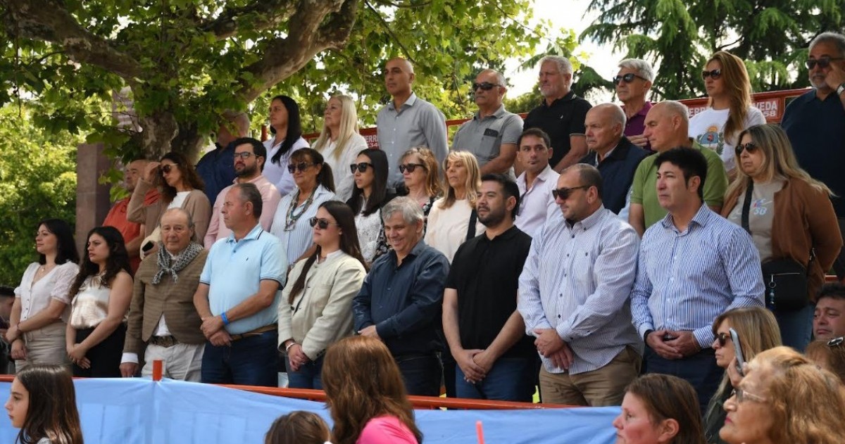 Con una gran participación popular, la ciudad fue escenario de una jornada que unió cultura, historia y folclore.