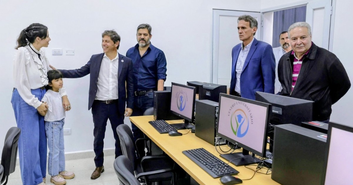 El jefe comunal avanza con gestiones ante el Banco Provincia y ministros del Gobierno bonaerense para asegurar financiamiento, coordinar políticas públicas y promover nuevas obras para el distrito.