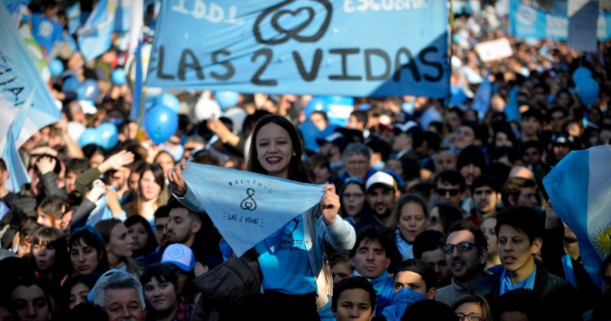cohete donde quiera adiós Aborto legal: los pañuelos celestes marchan este lunes de Plaza de Mayo al  Congreso