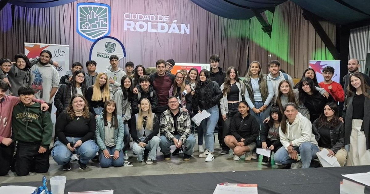 La primera jornada reunió a adolescentes y jóvenes que debatieron ideas sobre ambiente, deporte, cultura, salud mental y movilidad.