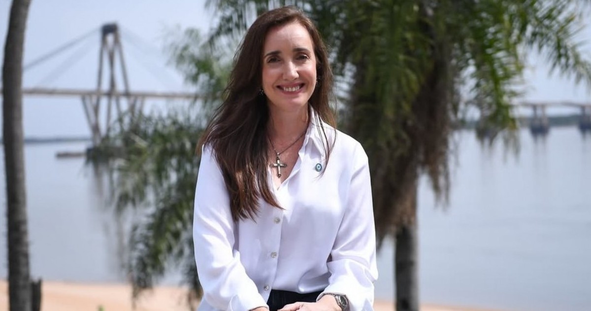 La vicepresidenta presentó una denuncia penal contra el periodista español y accionista de La Derecha Diario.
