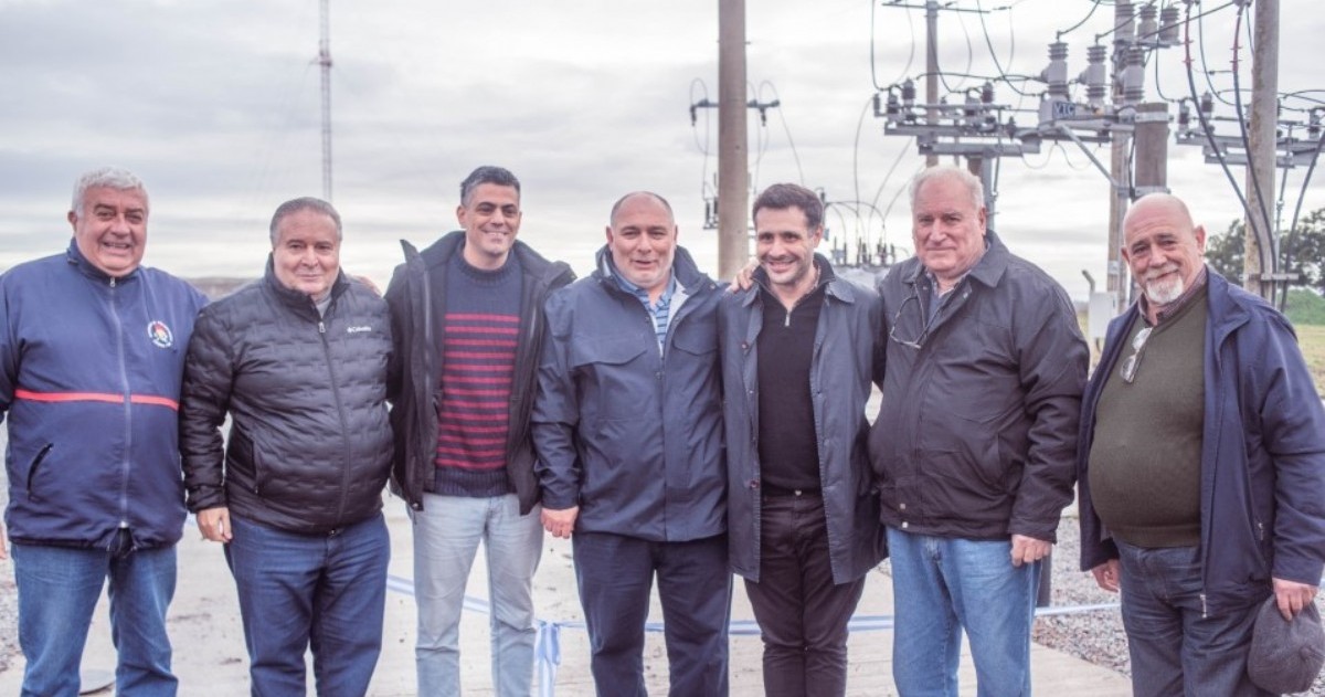 El gobernador de la provincia de Buenos Aires, Axel Kicillof, encabezó una agenda de actividades en Salto junto al intendente Ricardo Alessandro y el secretario general Camilo Alessandro.