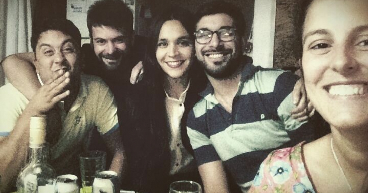 Negro, Pato, Bar, Cama y Lalu. Rojas, Buenos Aires.