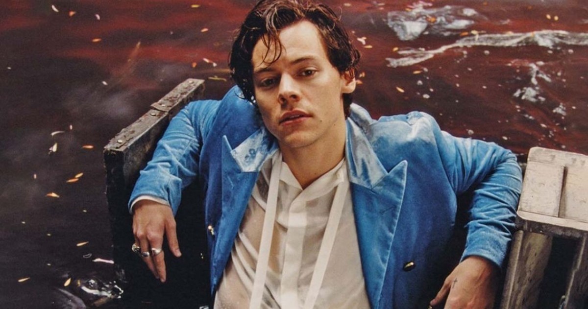 El disco se titula Kiss All the Time. Disco, Occasionally, tendrá 12 canciones y saldrá el 6 de marzo, con producción ejecutiva de Kid Harpoon.