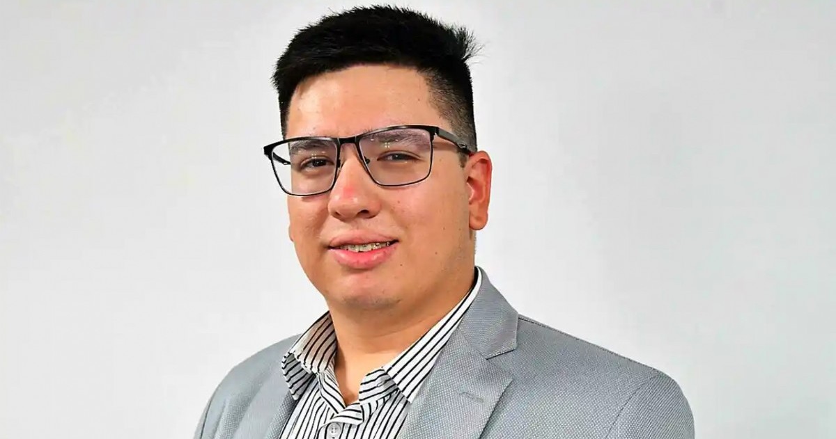 Pablo Emanuel López, edil salteño de La Libertad Avanza, fue denunciado penalmente por una militante de su propio espacio tras la filtración de un audio en el que le ofrece descuentos en su sueldo a cambio de favores sexuales.