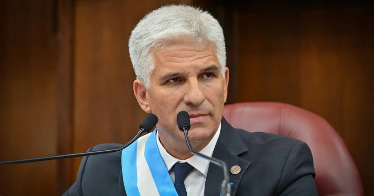 El Gobierno provincial prometió viviendas dignas, pero terminó ofreciendo materiales para construir una sola habitación.