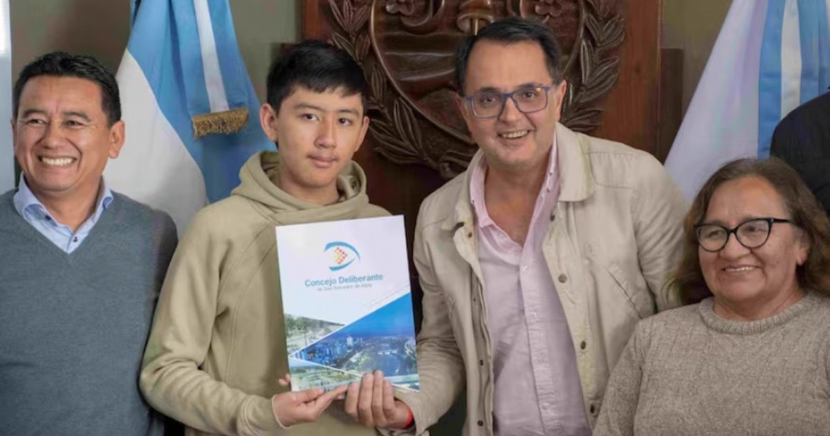 El joven nadador competirá en diciembre en el Oceanman World Championship, el torneo internacional más importante de la disciplina.