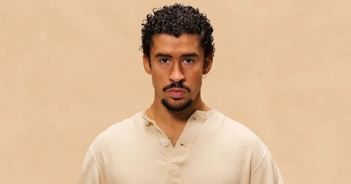 La revista estadounidense publicó su ranking con los músicos más influyentes de las últimas dos décadas. Bad Bunny lidera la lista, pero la ausencia total de artistas argentinos generó sorpresa y enojo en redes sociales.