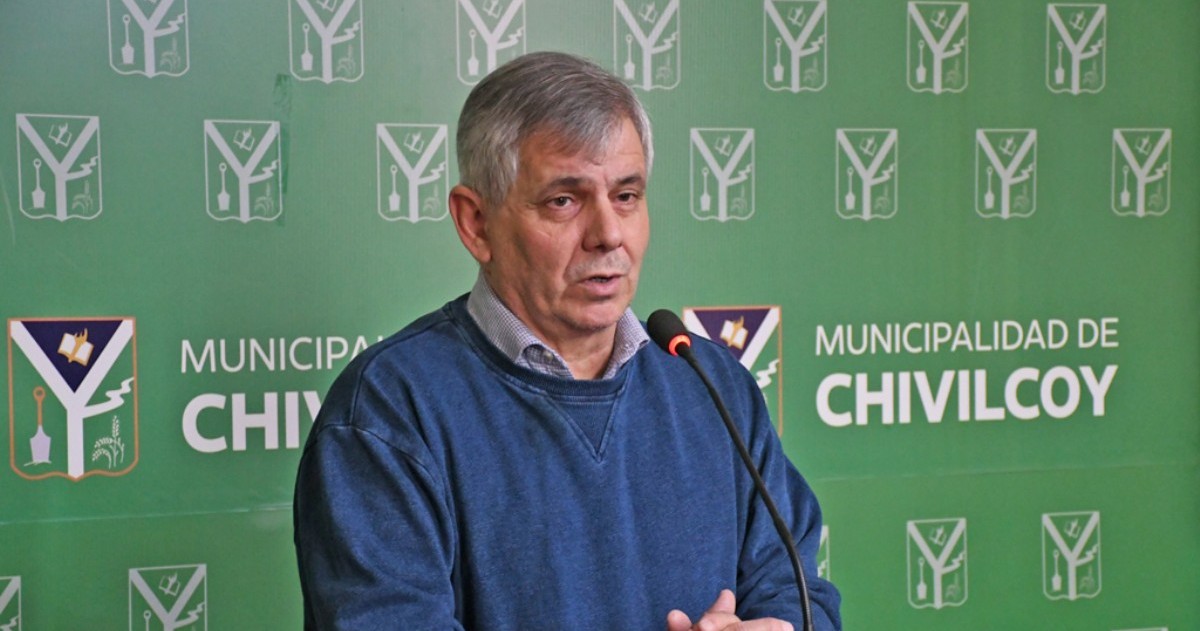 El intendente de Chivilcoy se sumó al nuevo frente provincial integrado por diversos espacios políticos y anticipa negociaciones para armar listas locales antes del cierre electoral.