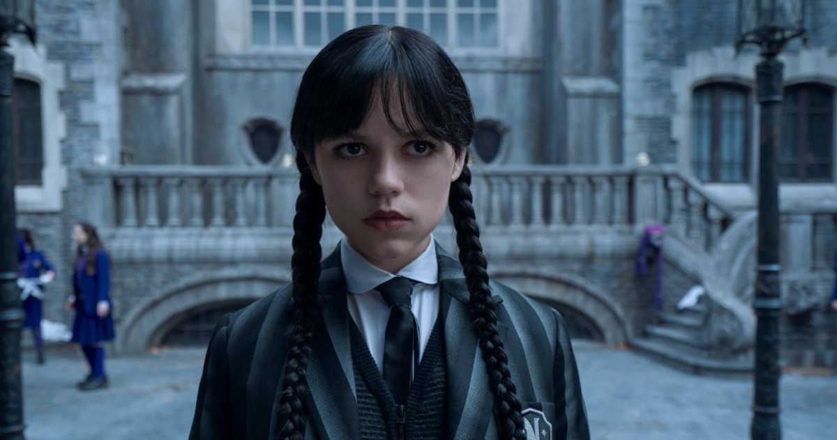 La segunda temporada del éxito de Tim Burton ya tiene fecha de estreno dividida en dos partes.