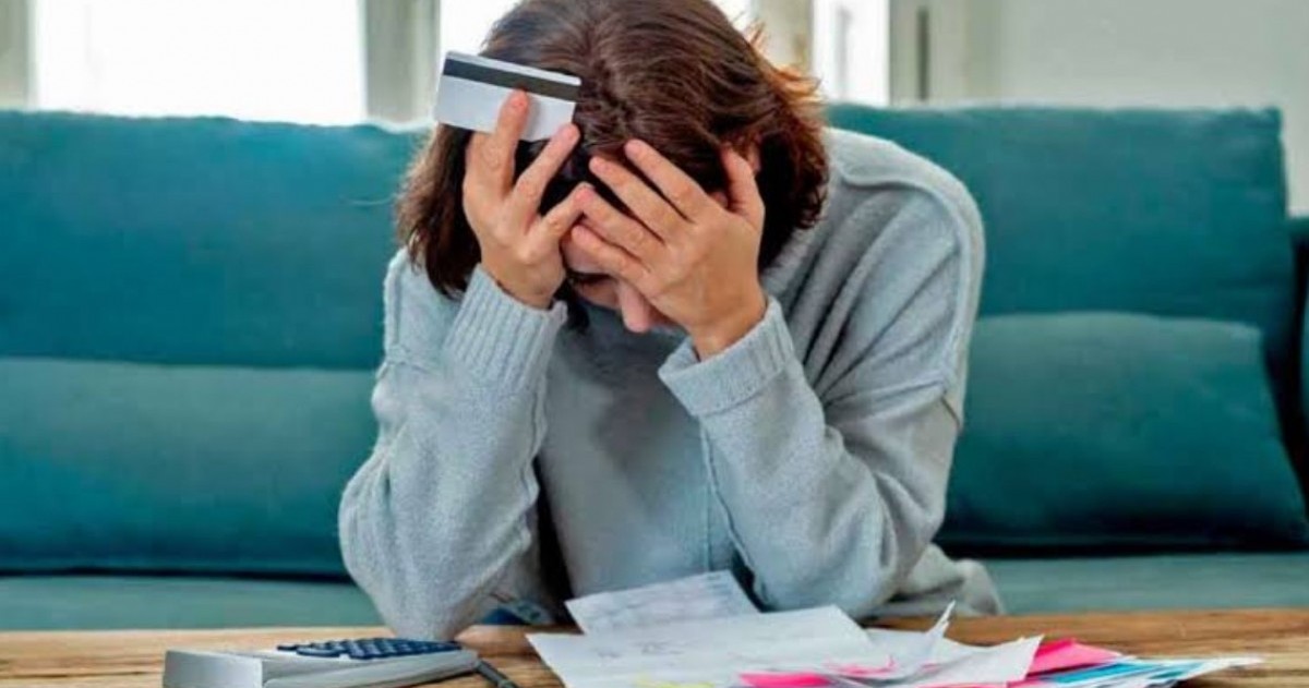 El endeudamiento dejó de concentrarse en consumos extraordinarios y se utiliza cada vez más para afrontar alimentos, salud y servicios esenciales.