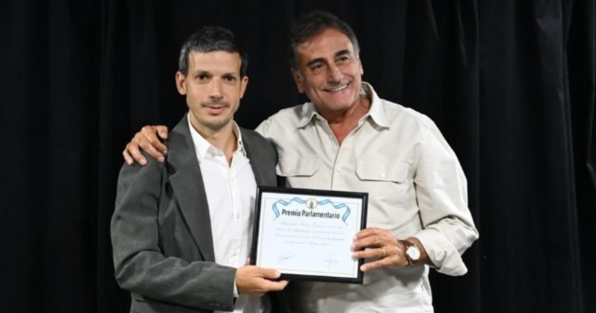 El vicepresidente del bloque Unión por la Patria en Diputados de la provincia de Buenos Aires fue distinguido por su labor parlamentaria.