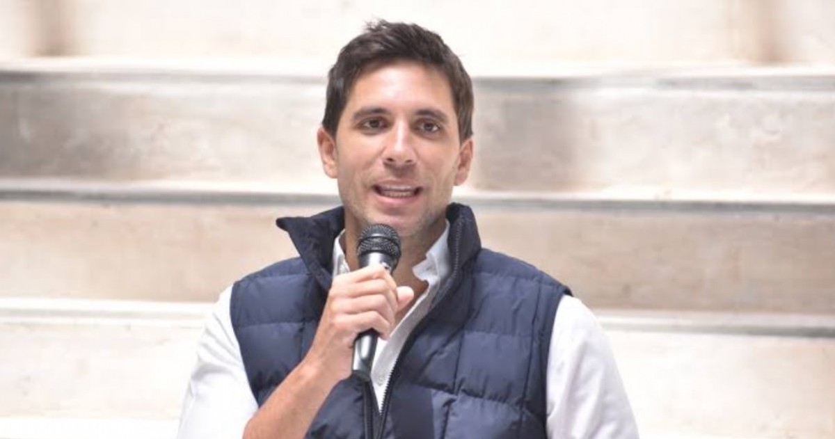 Santiago Passaglia presentó la historia de Gonzalo, un joven de 20 años que desarrolla proyectos tecnológicos y emprende desde San Nicolás.