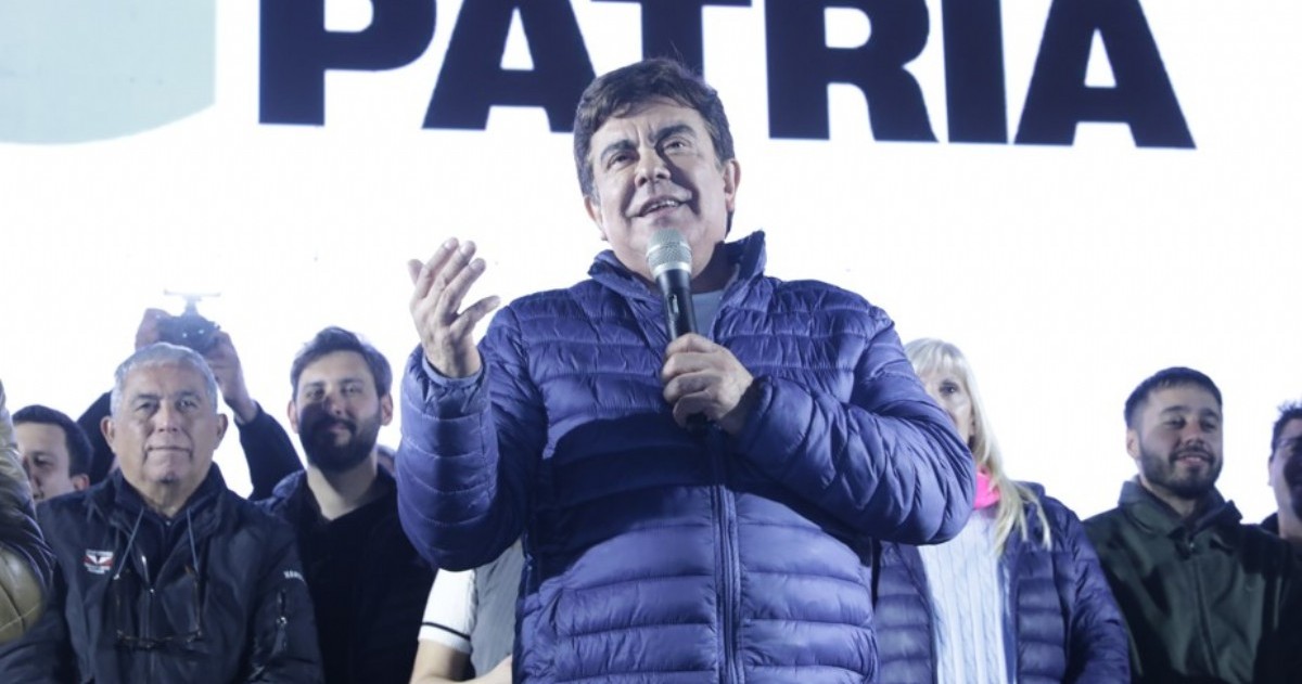 El intendente de La Matanza aseguró que el Presidente ignora el mensaje de las urnas y advirtió que el camino para “terminar este desastre” ya empezó.