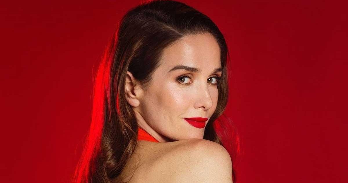 El amor que enlaza a Natalia Oreiro y Ricardo Mollo parece crecer con el transcurso de los años, evolucionar a nuevas fronteras y construir un cuento de hadas.