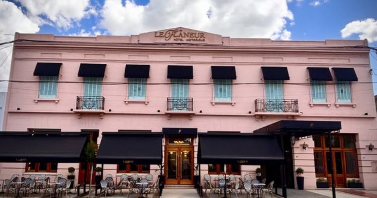 El intendente resaltó la recuperación del histórico edificio y el impulso de emprendedores locales que invierten en la ciudad.