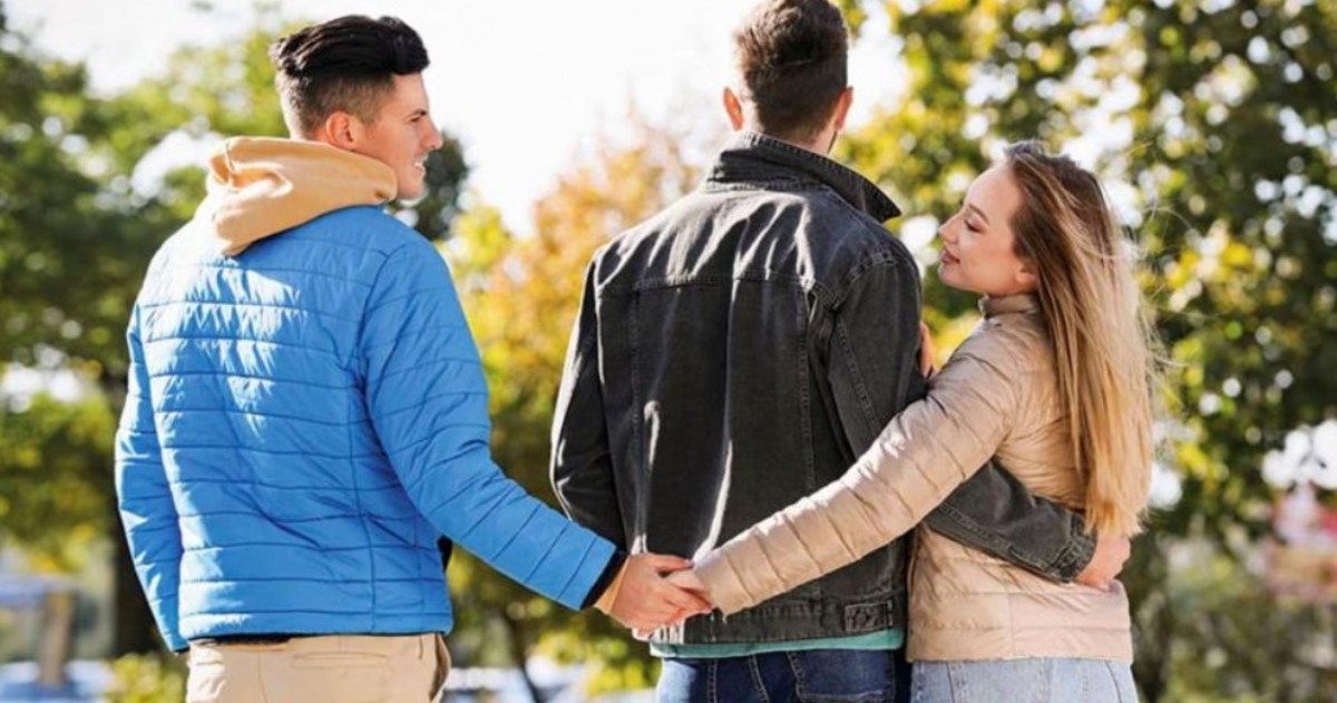 El episodio ocurrió en Argentina, quedó registrado en video y generó un fuerte debate en redes sociales por la reacción del hombre y la exposición pública del conflicto.