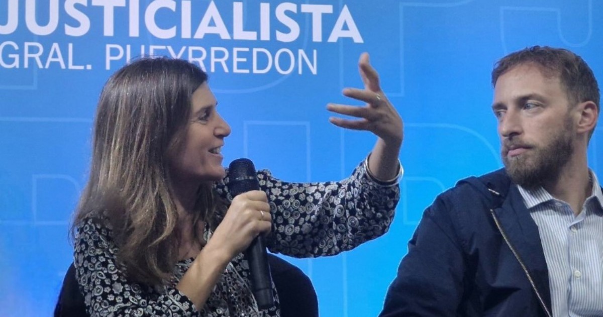 El vicepresidente del PJ bonaerense participó de un encuentro con dirigentes locales, respaldó a Raverta y planteó la necesidad de un gobierno con “sensibilidad peronista”.