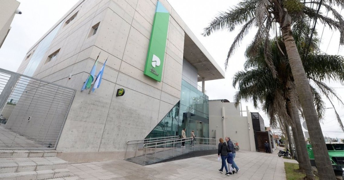 Un informe del Banco de la Provincia de Buenos Aires advierte que, aun con estabilidad cambiaria, los precios seguirán por encima de ese nivel en la primera mitad del año, con fuerte incidencia de los servicios y las tarifas.