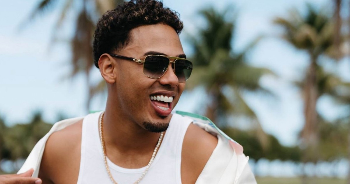 El artista puertorriqueño se presentará el 19 de abril en Arena Tecnópolis y ya comenzó la preventa de tickets con beneficios bancarios.