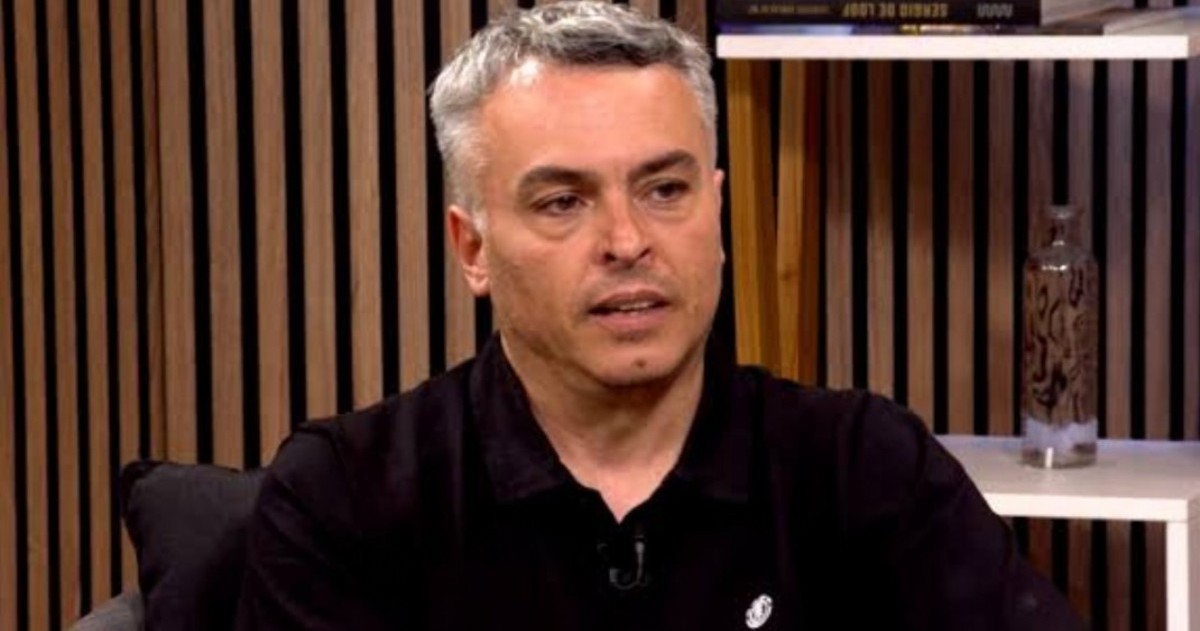 El diputado apuntó contra el acceso a préstamos hipotecarios, habló de “trato privilegiado” y mencionó el caso de Manuel Adorni.
