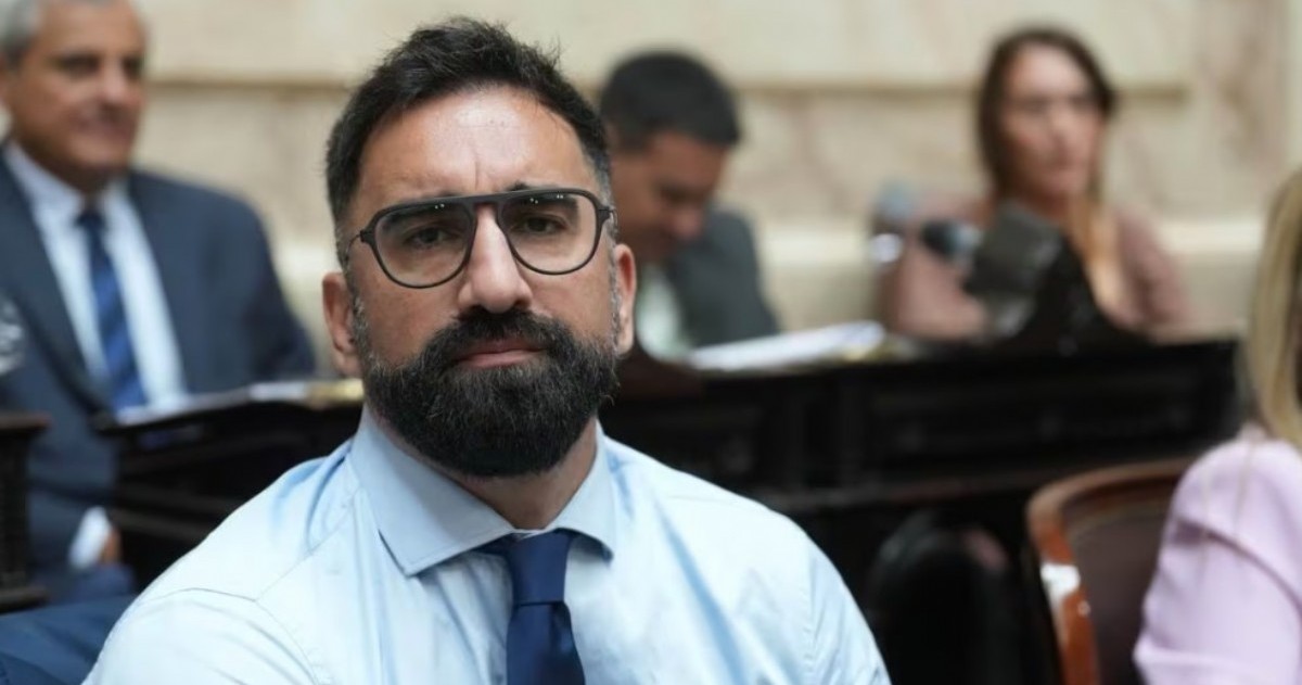 El diputado rosarino había dejado el PRO y se incorporó a La Libertad Avanza semanas antes de acceder al préstamo.