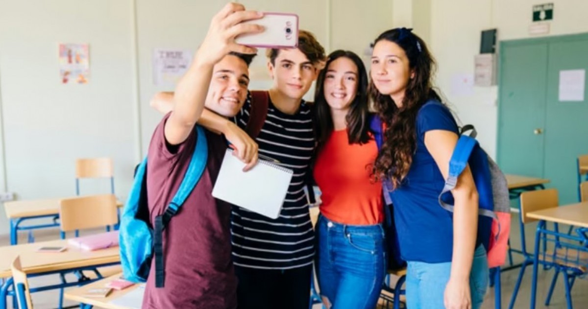 Proyecta PBA articulará las escuelas secundarias bonaerenses con los Centros de Formación Profesional para incorporar oficios durante los últimos años de cursada.