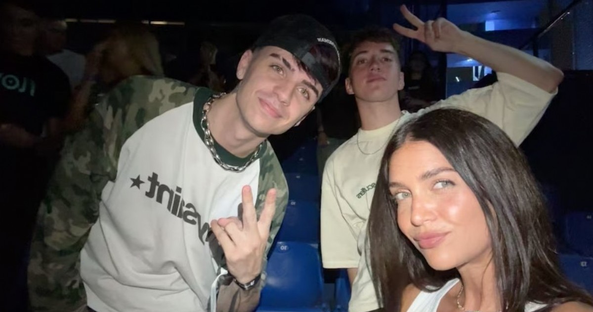 La modelo y el creador de contenido fueron juntos al recital de Luck Ra y las redes no tardaron en reaccionar.
