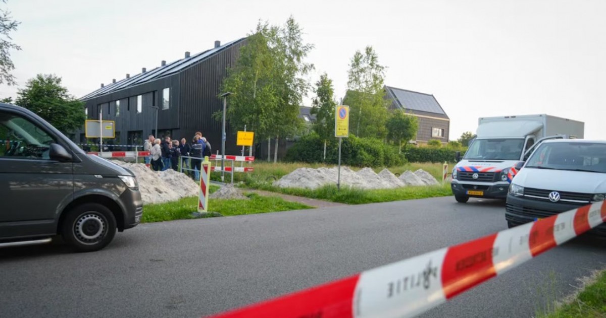 La policía de Groningen investiga a una adolescente de 15 años por el asesinato de Johan y Mathilda, ambos de 53 años, hallados muertos en su vivienda.