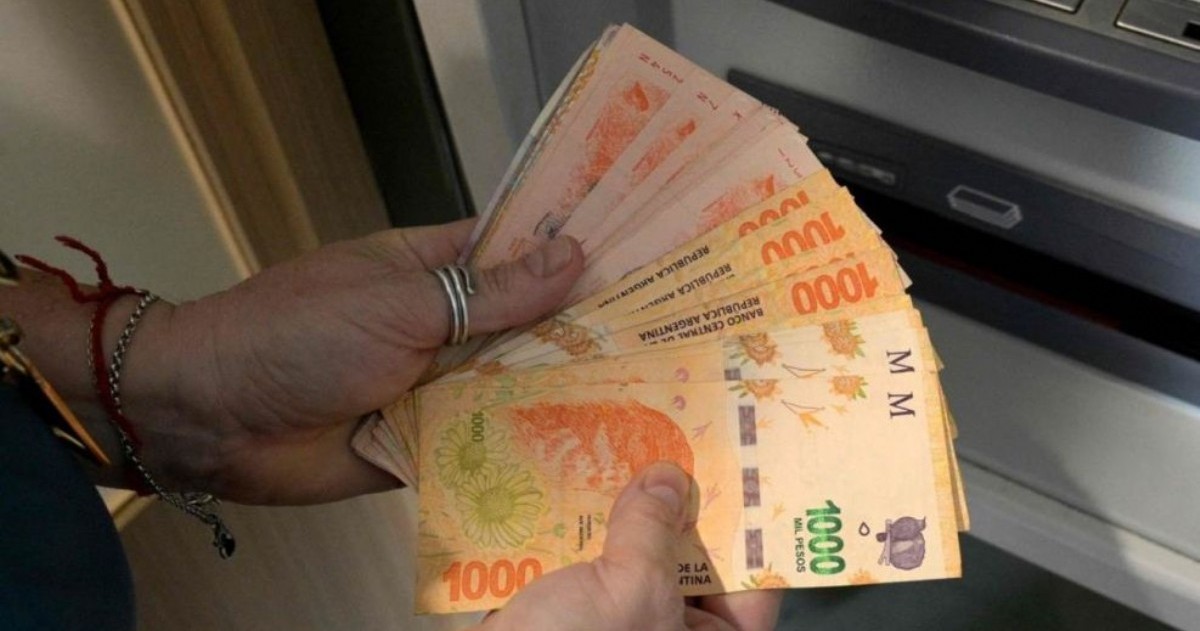 Un informe privado revela que el 86 por ciento de los trabajadores siente que su ingreso es insuficiente, el endeudamiento crece y casi 9 de cada 10 no puede ahorrar.