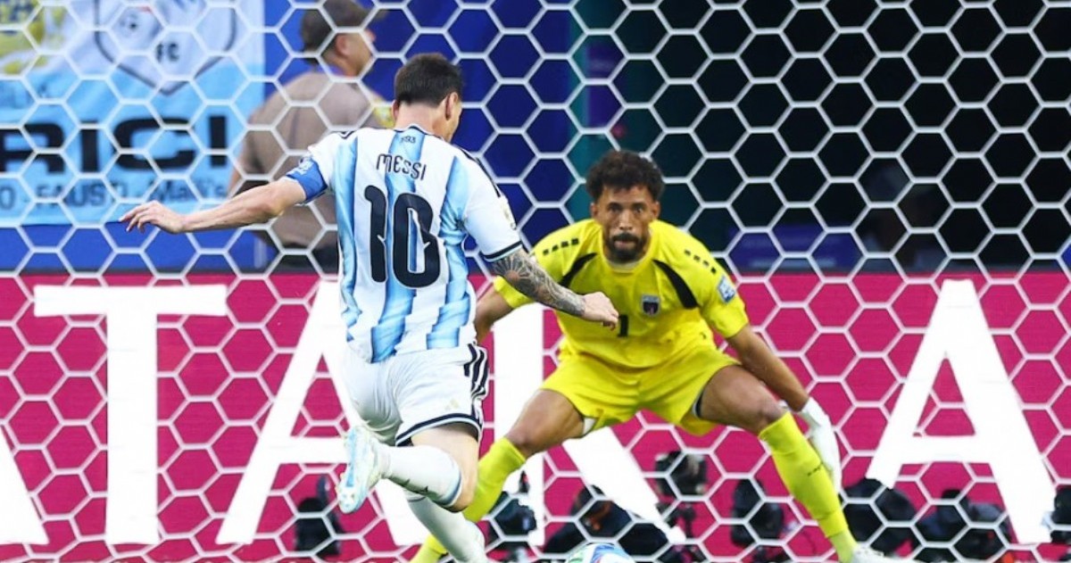 Vozinha, una de las revelaciones del Mundial 2026, comenzará una nueva etapa en Colo Colo, aunque deberá modificar el nombre que llevará en su camiseta.