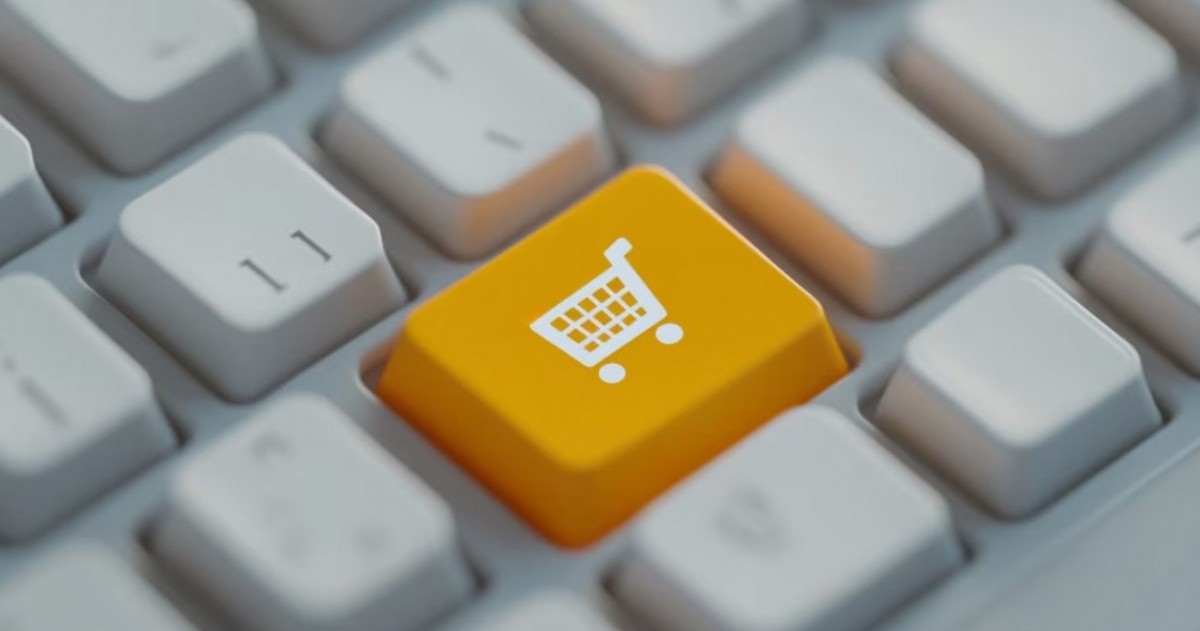 La UBA, junto a las academias de Ticmas, lanzó una iniciativa de formación flexible en programación, análisis de datos, marketing digital, e-commerce e inteligencia artificial, con certificación oficial y foco en la empleabilidad.