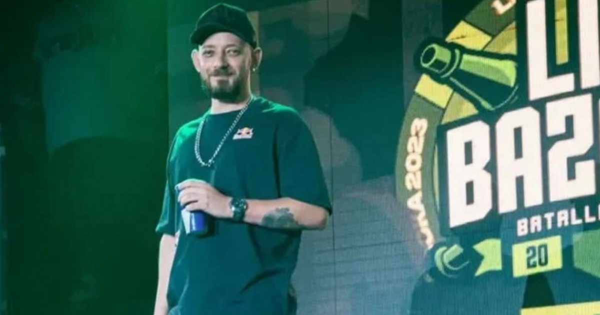 El referente del freestyle reveló que recibió una carta documento por el uso del nombre “Bazooka”, en medio del crecimiento del formato que impulsó en la escena local.