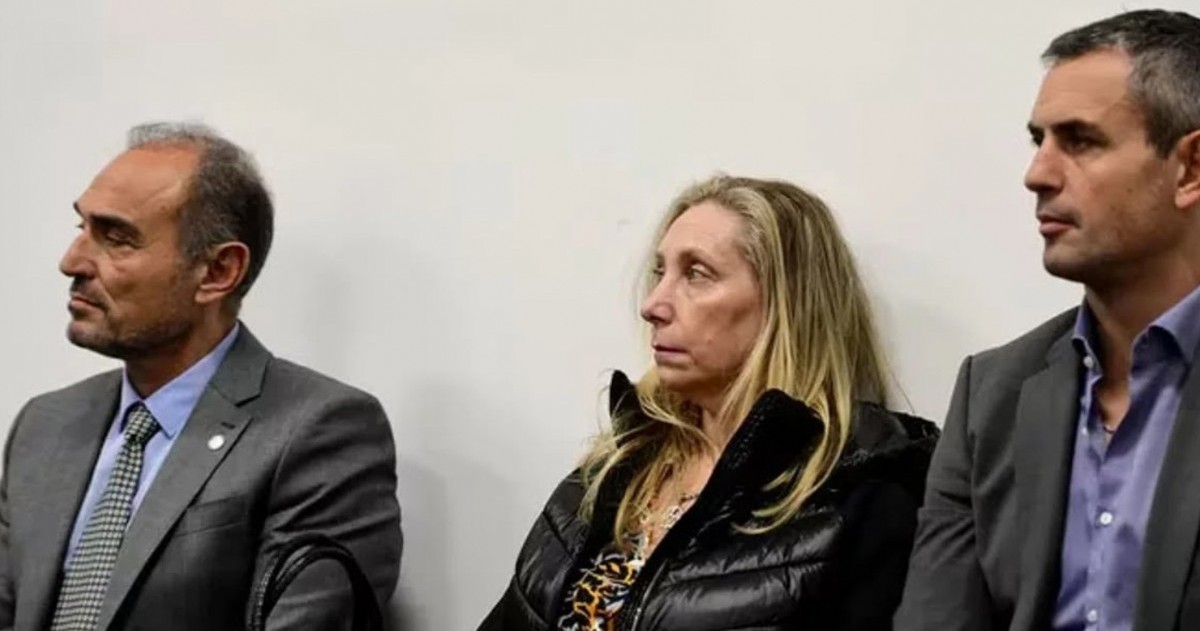 Según las grabaciones, el sistema recaudaría hasta 800 mil dólares mensuales en “retornos” destinados a altos funcionarios de la Presidencia.