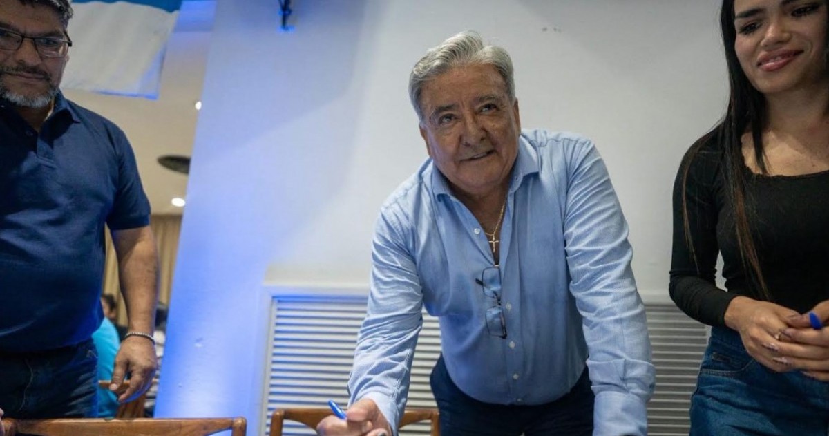 Julio Rubén Ledesma, secretario general del SEOCA Zona Oeste, encabezó la Asamblea General Ordinaria donde se aprobó la Memoria y Balance del ejercicio económico número 80.