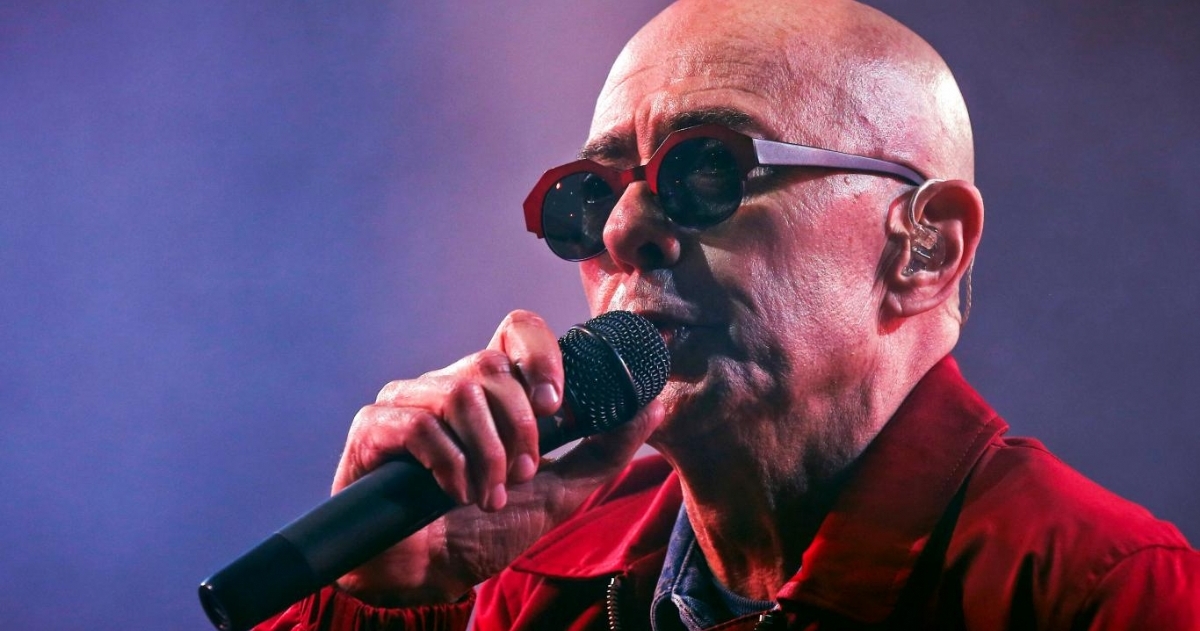 Indio Solari, Cantautor Argentino.