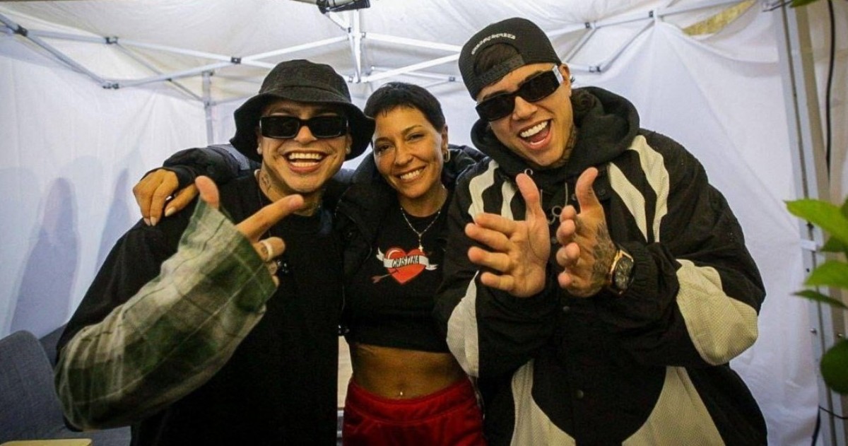 La intendenta Mayra Mendoza encabezó una jornada llena de música y emoción en el marco del Festival Somos Quilmes, que reunió a miles de vecinos pese al mal clima.