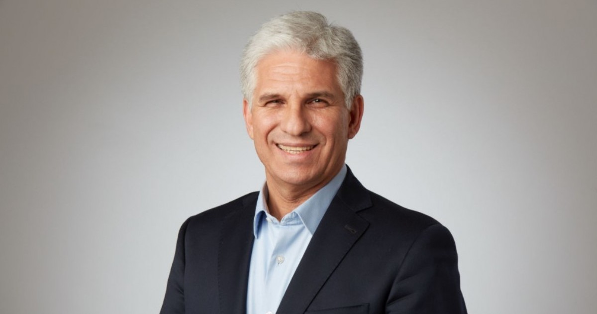 Antes de ausentarse, el gobernador habilitó subas que comenzaron a regir entre el 1 y el 3 de enero, con incrementos abruptos en VTV, peajes y transporte interurbano, en medio de una crisis económica persistente.