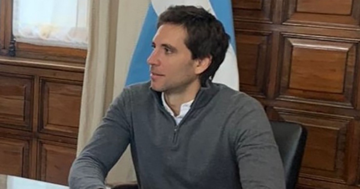 Santiago Passaglia, intendente de San Nicolás, aseguró que alrededor de 2.400 motocicletas ya fueron compactadas desde que el municipio endureció los controles contra los escapes antirreglamentarios.