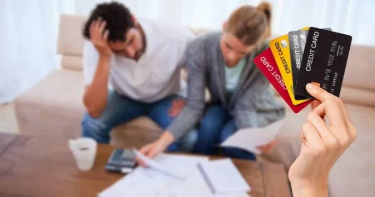 El estudio advierte sobre un deterioro en la relación entre ingresos y crédito, con mayor peso de los bancos y dificultades para pagar.