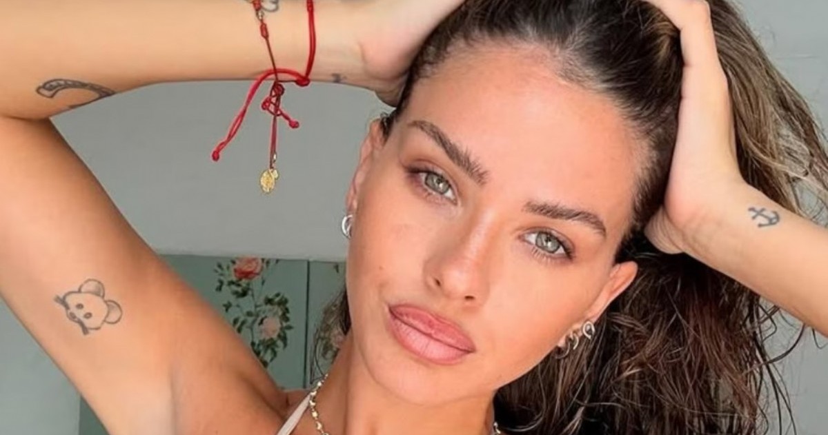 Eugenia “La China” Suárez respondió a los comentarios sobre su cuerpo luego de publicar imágenes en bikini y aseguró que no piensa modificar su apariencia para ajustarse a esas críticas.