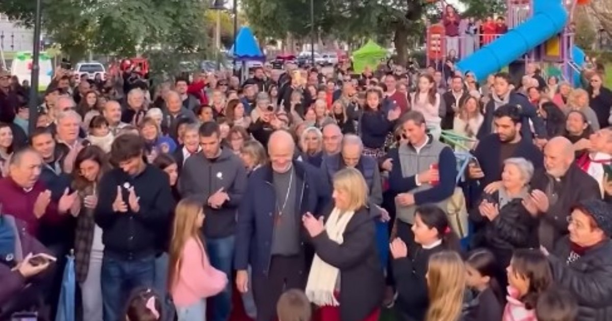 San Fernando inauguró la nueva plaza Padre Jorge Luis Lagazio, un espacio que homenajea al sacerdote y busca fortalecer los lugares de encuentro para los vecinos.