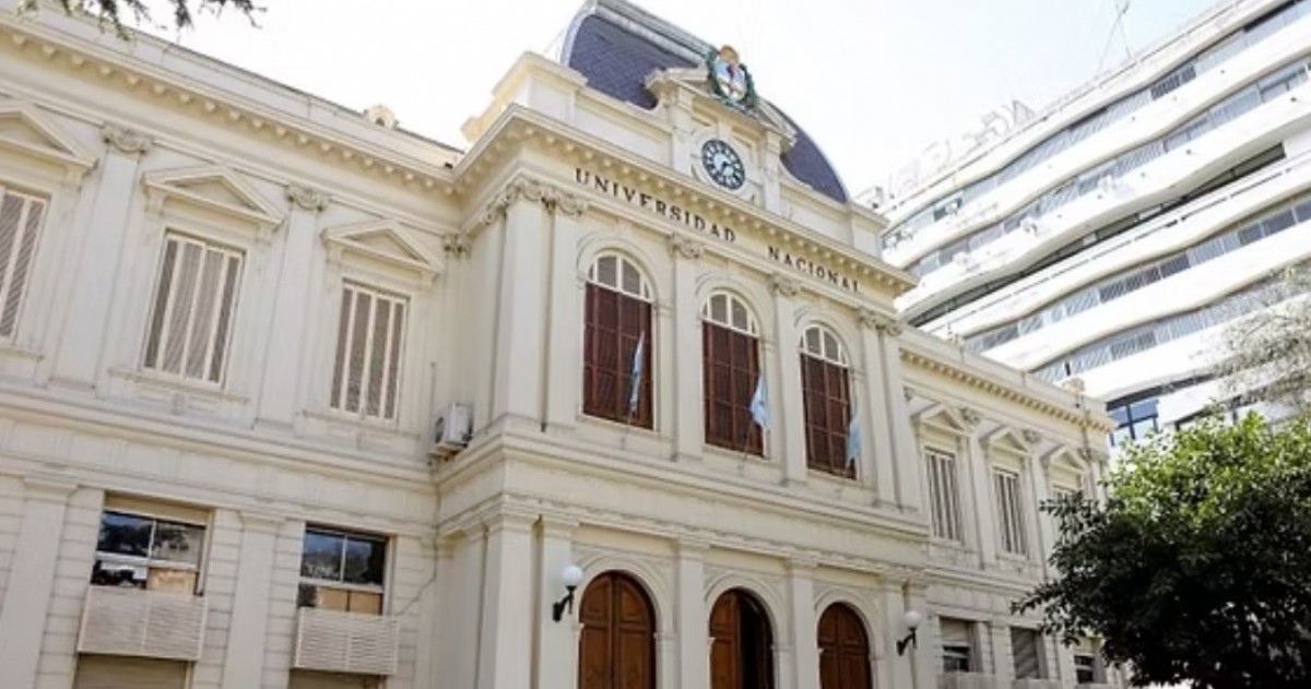 La Universidad Nacional de La Plata mantiene hasta este viernes 21 de agosto la inscripción para mayores de 25 años sin título secundario que quieran acceder a una carrera universitaria.