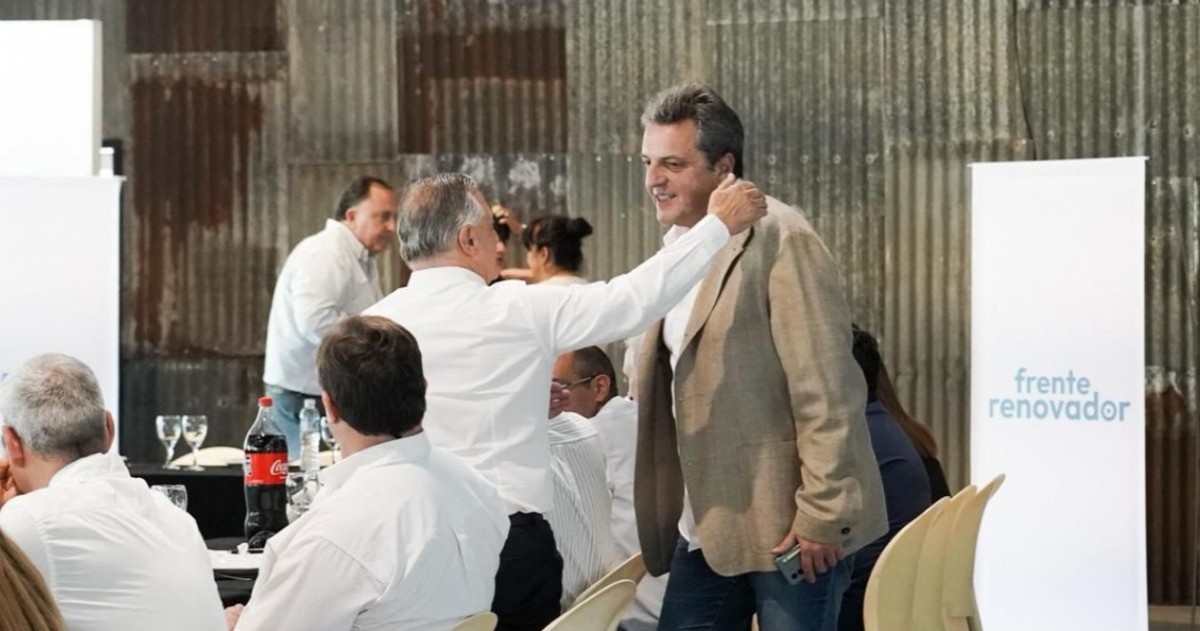 El líder del espacio encabezó un acto con asistencia completa de intendentes y legisladores, donde se evaluó el año electoral y se delinearon los desafíos del Frente Renovador frente al gobierno de Javier Milei.