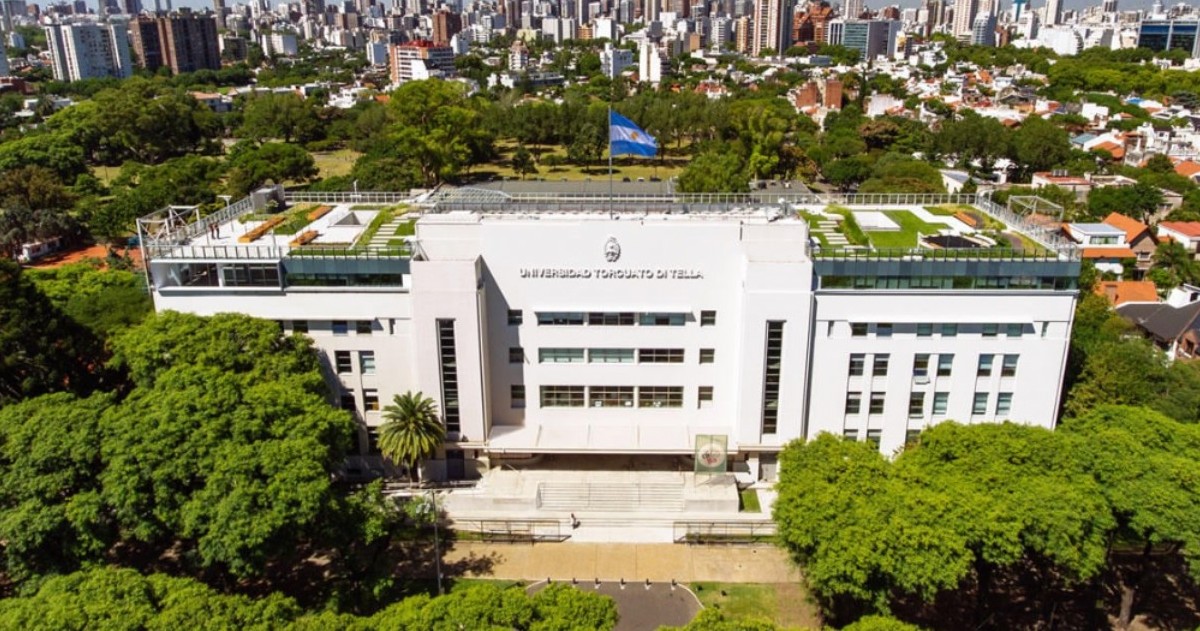 Las cuotas para carreras de grado en 2026 superan el millón y medio mensual en varias instituciones y consolidan un nuevo piso tras años de subas fuertes.