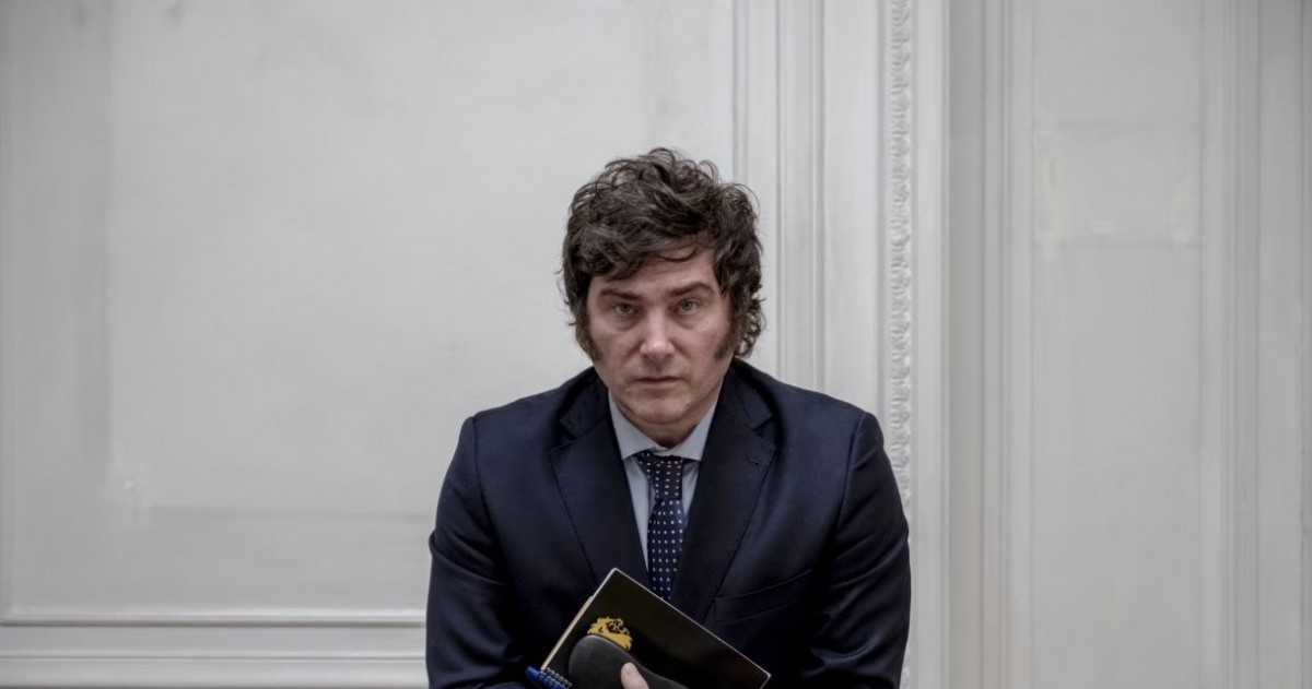 El presidente pasa su cumpleaños sin agenda oficial, mientras prepara el cierre de campaña en Rosario y analiza una reestructuración en áreas clave del Gobierno.